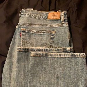 Levi jeans